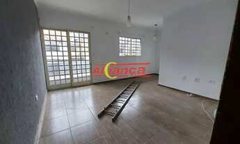 Imagem 4: Sobrado para Alugar, 5 quartos, sendo 1 suíte e 2 vagas, 250m², Vila Rosália-Guarulhos por