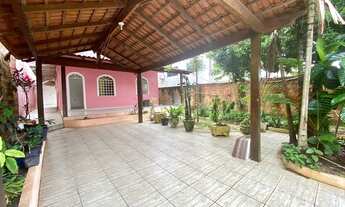 Imagem 3: Casa a 5 minutos da Av das Torres em Excelente localização