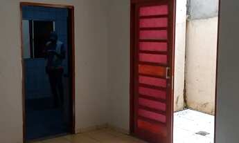 Imagem 6: Aluga-se casa abaixo do shopping flamboyant com 3/4 suíte comercial ou residencial