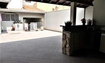 Imagem 3: Sobrado para aluguel tem 242 metros quadrados com 5 quartos em Parque Nova Suíça - Valinho