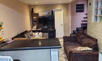 Imagem 6: Casa de fundo Casa com 2 dormitórios