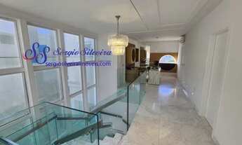 Imagem 2: Casa neoclássica de alto padrão no Alphaville Fortaleza