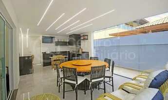 Imagem 4: CASA à venda com piscina e 4 quartos em Peruíbe, no bairro Bougainvillee I