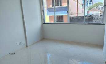 Imagem: Apto Centro, frente, local nobre, Rua 16