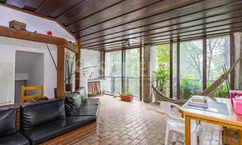 Imagem 3: Ótimo apartamento triplex , excelente localização, com armários embutidos nos dormitórios