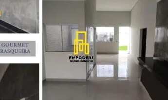 Imagem 2: Casa para Venda em Uberlândia, Jardim Europa, 3 dormitórios, 1 suíte, 2 banheiros, 2 vagas