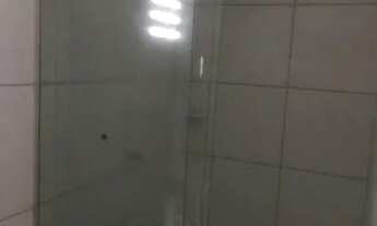 Imagem 5: Alugo Kitnet no Planalto com 1/4 R$400,00 reais c/ garagem coberta não paga água