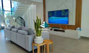 Imagem 2: Sobrado para venda possui 380 metros quadrados com 6 quartos em Riviera - Bertioga - SP