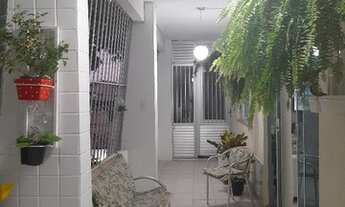 Imagem: 01 Quarto mobiliado dentro de Casa mansão