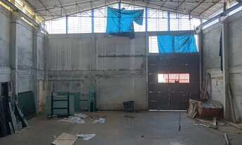 Imagem 5: Alugo Galpão 1600 m2 no Educandos com Ponte Rolante e Sub - Estação