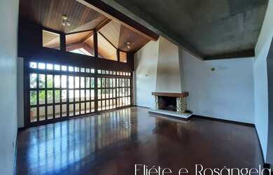 Imagem 2: Lindíssima casa com 5 suítes no condomínio Bosque Imperial