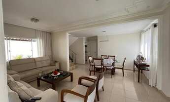 Imagem 2: Casa de condomínio para venda possui 200 metros quadrados com 4 quartos