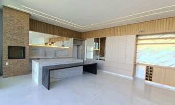 Imagem 4: Jardins Lisboa, Casa Térrea Repleta em Armários !