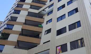 Imagem 2: 3 suítes e ampla varanda no Meireles