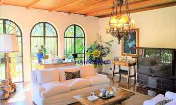 Imagem 2: Luxuosa Casa á venda no Jardim América com 5 dormitórios, 1 suítes, 4 vagas - 600 m² em ót