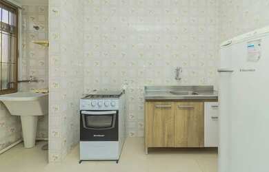 Imagem 6: PORTO ALEGRE - Apartamento Padrão - Jardim do Salso