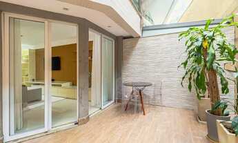 Imagem 2: Apartamento para venda possui 125 metros quadrados com 3 quartos em Lagoa - Rio de Janeiro