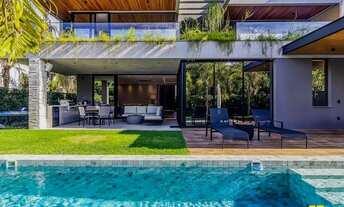 Imagem 5: Jurerê Internacional - 4 suítes - Piscina - Amoreville - Florianópolis / SC