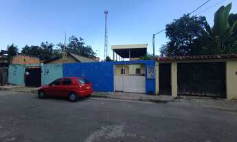 Imagem 2: /Casa com quintal e garagem próxima à Itaúba