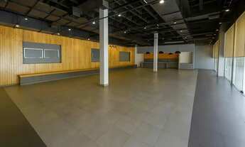 Imagem 2: Centro comercial para aluguel e venda tem 290 metros quadrados