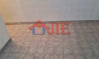 Imagem 3: Imóvel para aluguel possui 30 metros quadrados com 1 quarto em Guadalupe - Rio de Janeiro