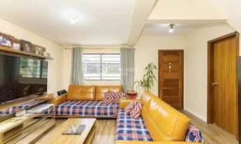 Imagem 4: EXCELENTE SOBRADO COM PISCINA, DE ESQUINA EM SANTA FELICIDADE!!!!