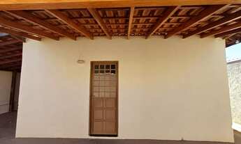 Imagem 2: ALUGA-SE CASA 02 DORMITÓRIOS ** BAIRRO JARDIM FELICIDADE *