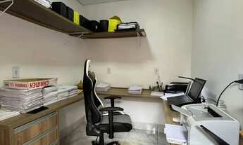 Imagem 6: Imóvel para venda tem 180 metros quadrados com 5 quartos em Morada do Ouro - Cuiabá - MT