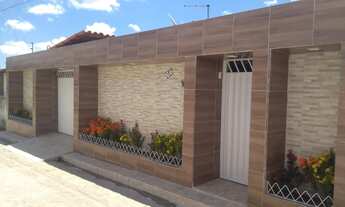 Imagem: Vende-se esta casa em Distrito Santo Antônio