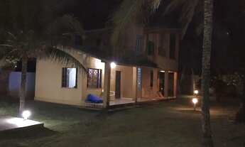 Imagem: ALUGO PARA RÉVEILLON na praia da Caueira