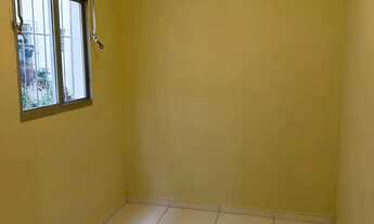 Imagem 7: Apto 2 dormitórios, 1 bwc com box, sala, todo em piso, cozinha e área de serviço conjugada