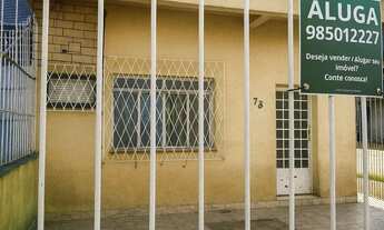 Imagem: Casa com uma peça, banheiro e garagem em