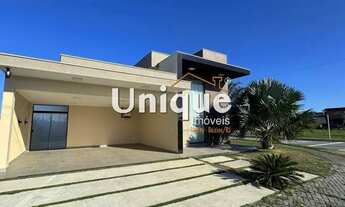 Imagem: Belíssima casa no Alphaville com 240m²