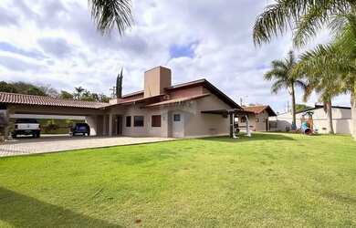 Imagem 4: Chácara de Luxo: Elegância e Conforto em Capivari