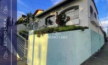 Imagem: Casa à venda em Betim/MG - Bairro Centro