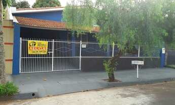 Imagem: Jd. Paulista, frente Colégio Saber, Ourinhos