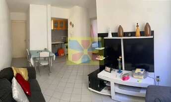 Imagem 6: Apartamento em condomínio fechado, com 2 quartos, salão de festa, portaria