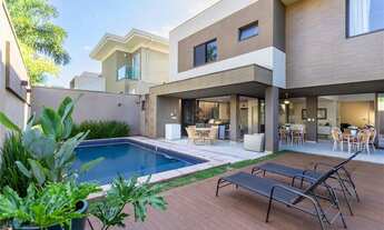 Imagem: Maravilhoso Sobrado no Figueira Branca