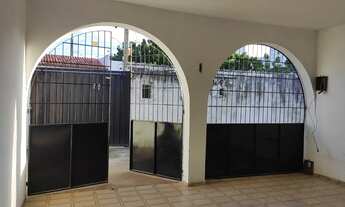 Imagem 2: Casa para Venda em Teresina, FÁTIMA, 4 dormitórios, 2 suítes, 1 banheiro, 3 vagas