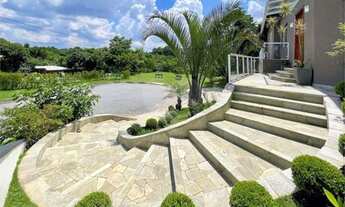 Imagem 6: Casa no condomínio Beverly Hills com 4 suítes, 4 vagas e completa