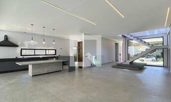 Imagem 2: Casa de Condomínio para Aluguel - Alphaville, 4 Quartos, 320 m2