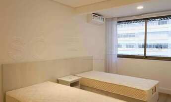 Imagem 7: Residencial Pamplona, a duas quadras da Av. Paulista, portaria blindada e adaptada para de