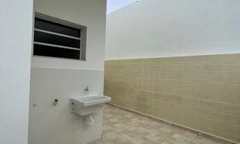 Imagem 4: Casa nova com piscina linda