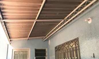 Imagem 2: Sobrado Residencial ou Comercial c/4 dormitórios, 1 suíte, cozinha ampla, área de serviço