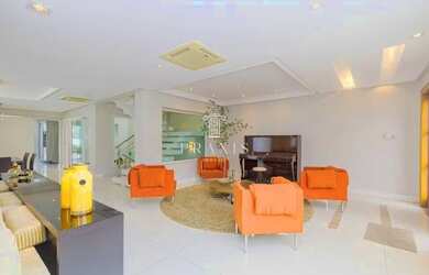 Imagem 6: Casa à venda com 4 suítes, 5 vagas, bairro Pilarzinho-Curitiba/PR