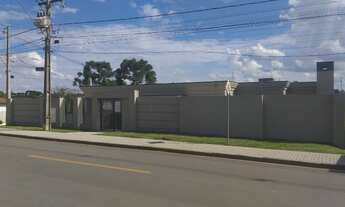 Imagem: Casa de esquina com 3 quartos para alugar