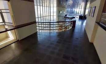 Imagem 3: Apartamento para aluguel possui 380 metros quadrados com 4 quartos em Boa Viagem - Recife