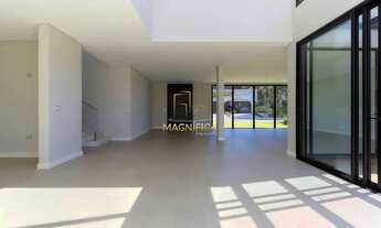 Imagem 6: Exclusividade, Sofisticação e Conforto em Casa Térrea de Estilo Minimalista em Condomínio