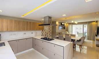 Imagem 5: The Square finamente decorado em andar alto!