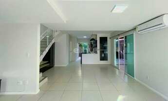 Imagem 7: Casa Duplex à venda em Excelente localização no Eusébio